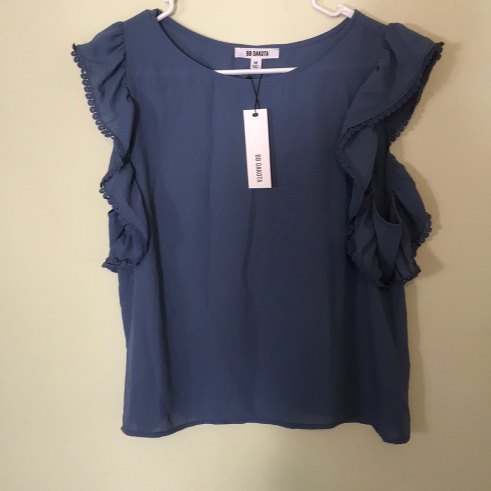 Sleeveless top